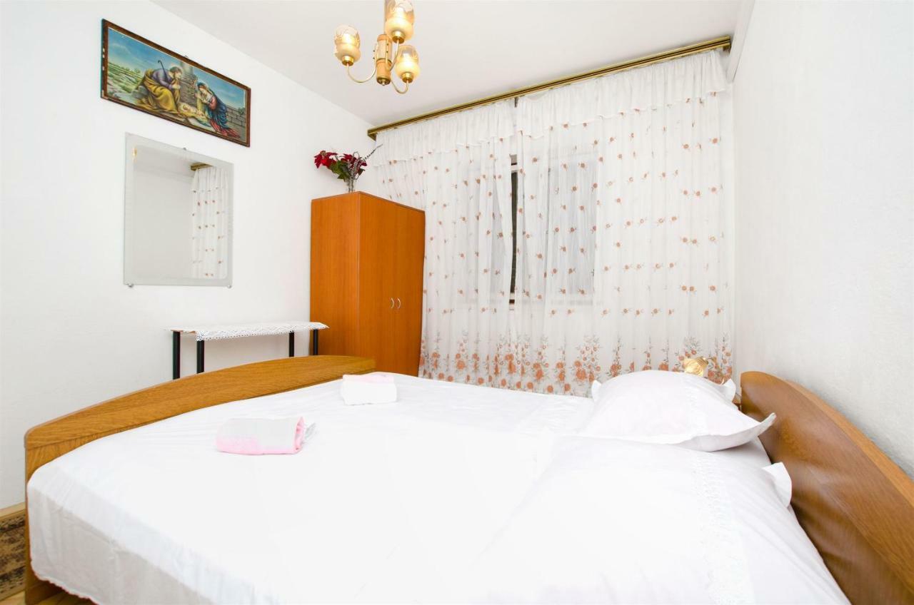 Apartments Ban Dugi Rat Cameră foto